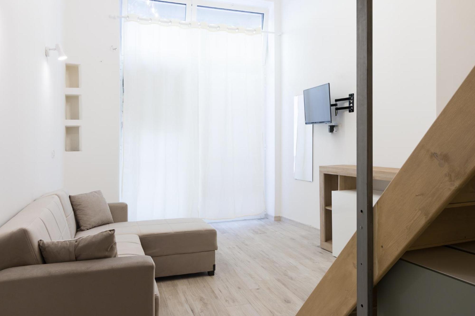 Nel Cuore Dei Navigli - Home Suite Милано Екстериор снимка